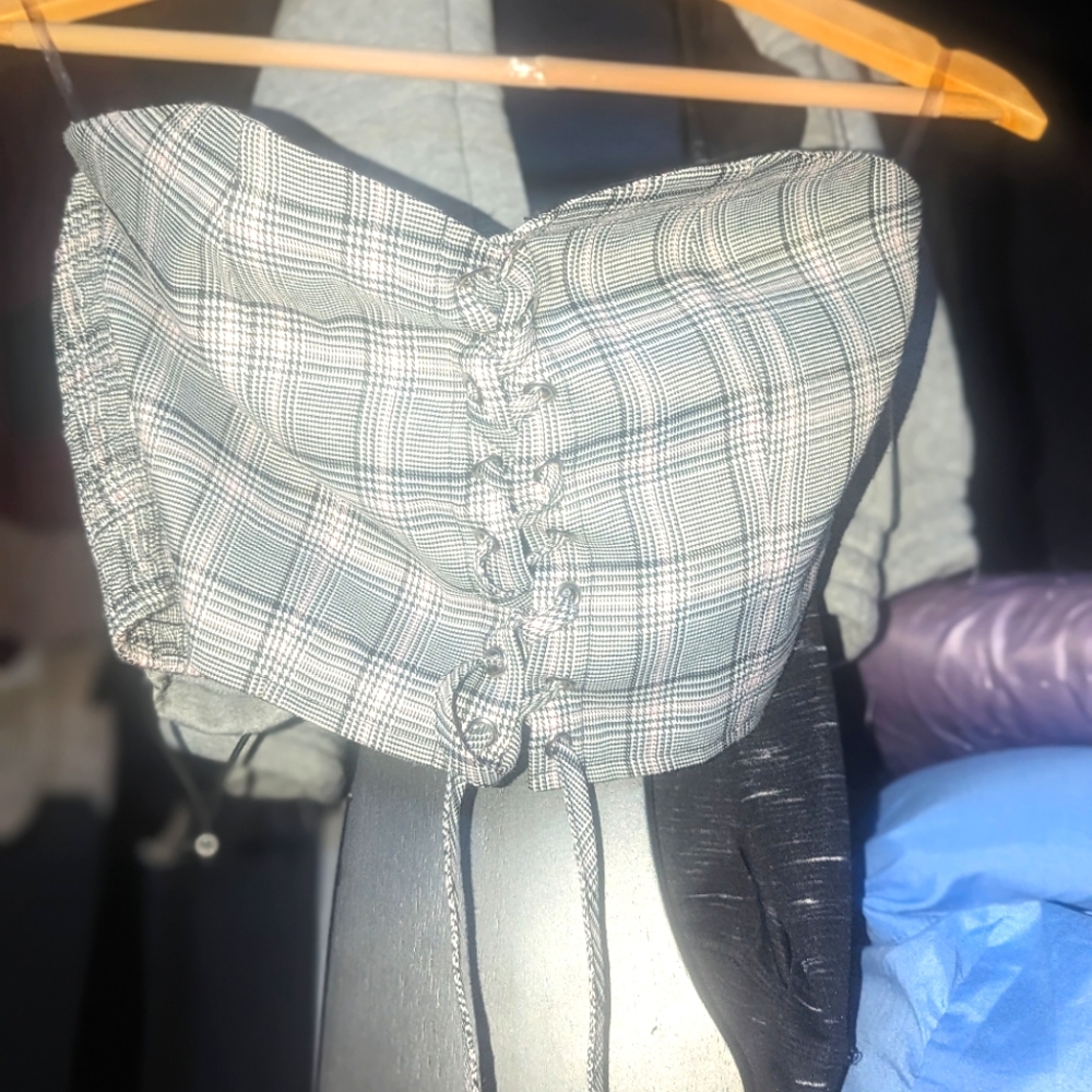 Strapless checkered crop top